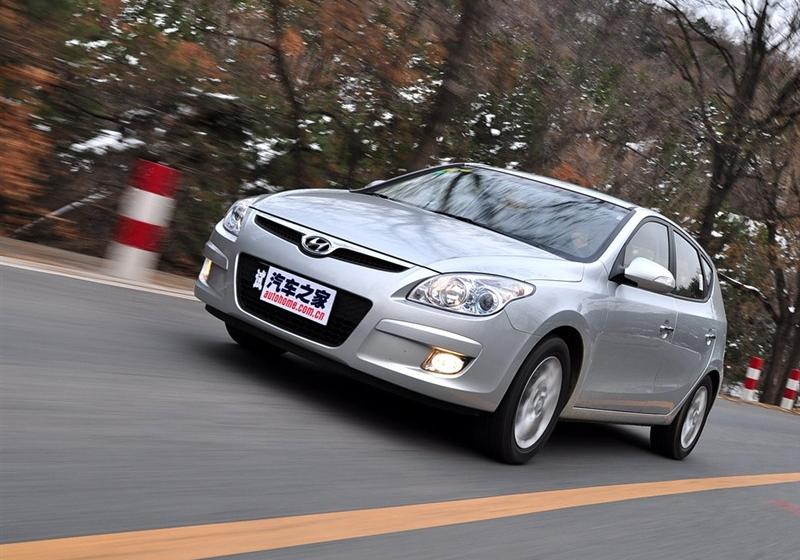 北京现代 北京现代i30 2009款 2.0 手动尊享型