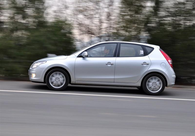 北京现代 北京现代i30 2009款 2.0 手动尊享型