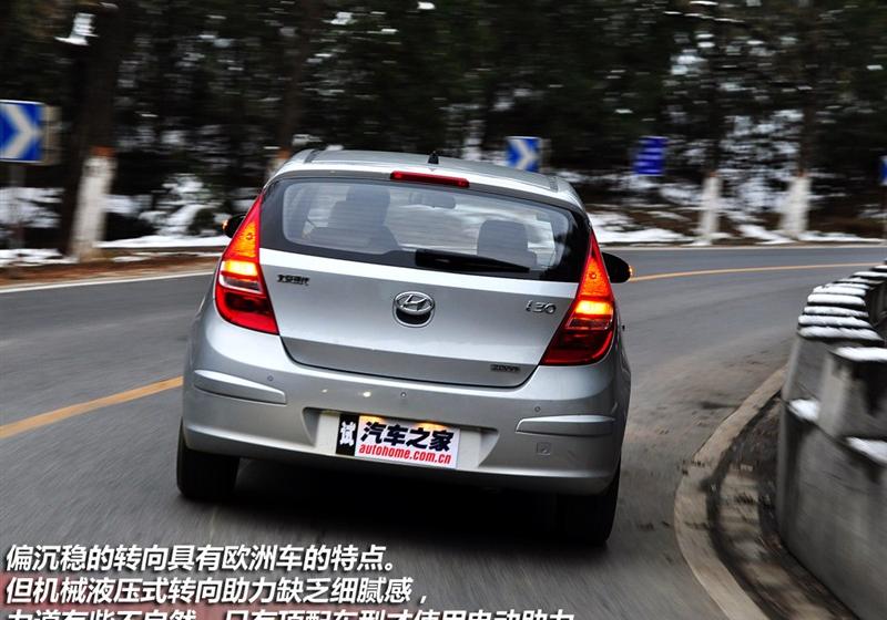 北京现代 北京现代i30 2009款 2.0 手动尊享型