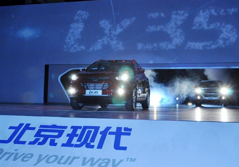 北京现代 北京现代ix35 2010款 新锐版 2.0GL 2WD MT