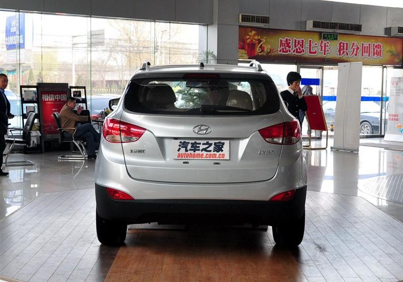 北京现代 北京现代ix35 2010款 精英版 2.0GLS 2WD AT