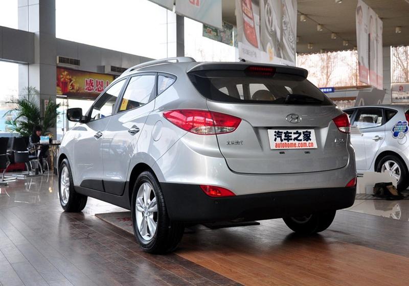 北京现代 北京现代ix35 2010款 精英版 2.0GLS 2WD AT
