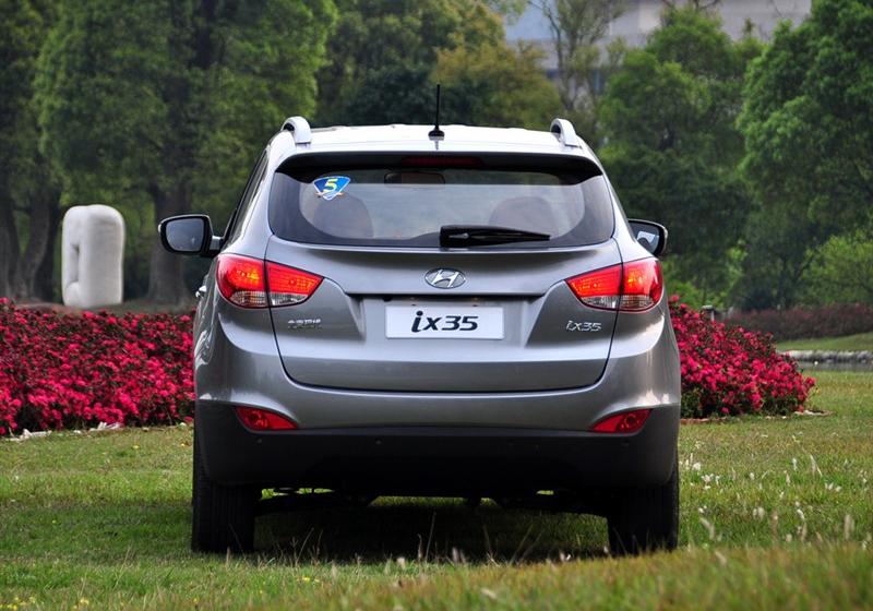 北京现代 北京现代ix35 2010款 精英版 2.0GLS 2WD AT