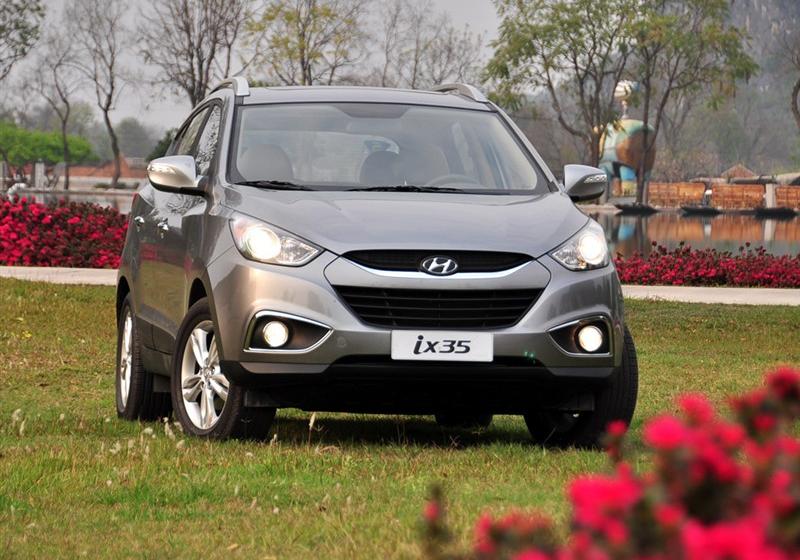 北京现代 北京现代ix35 2010款 精英版 2.0GLS 2WD AT