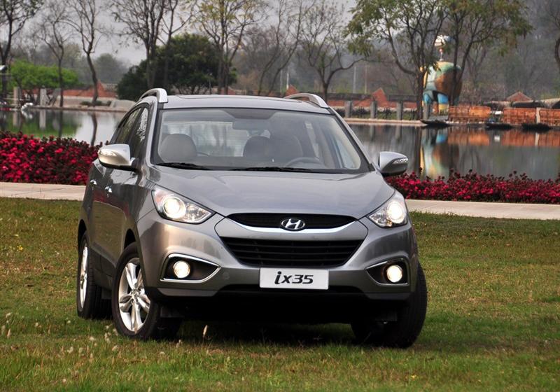 北京现代 北京现代ix35 2010款 精英版 2.0GLS 2WD AT