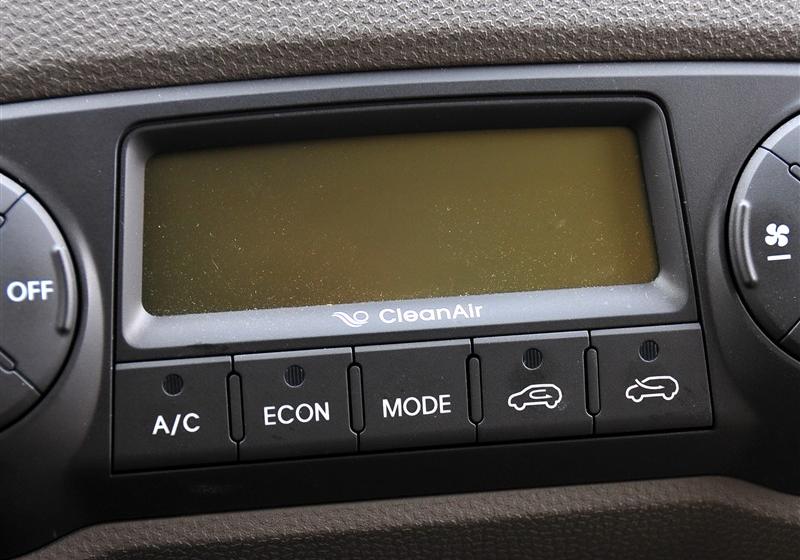 北京现代 北京现代ix35 2010款 领航版 2.4GLS 4WD AT