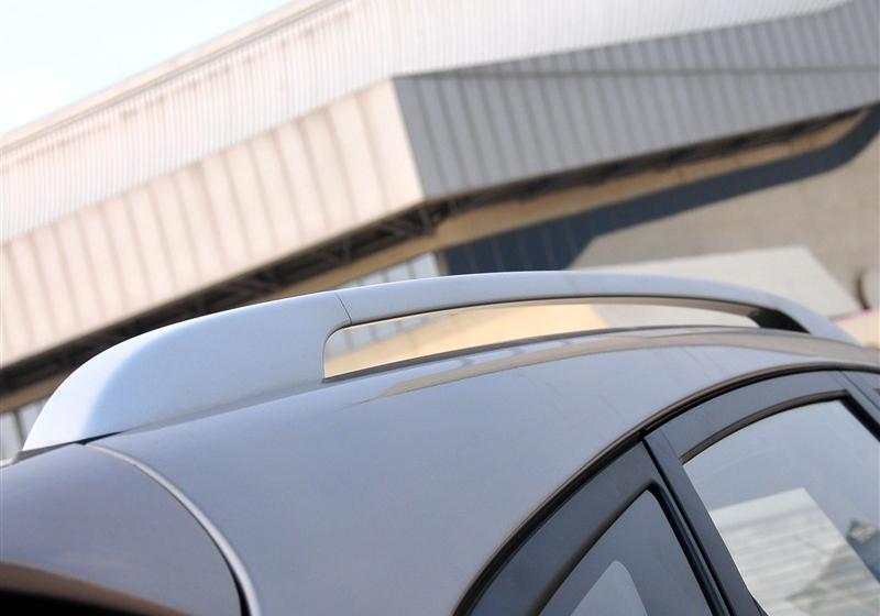 北京现代 北京现代ix35 2010款 领航版 2.4GLS 4WD AT