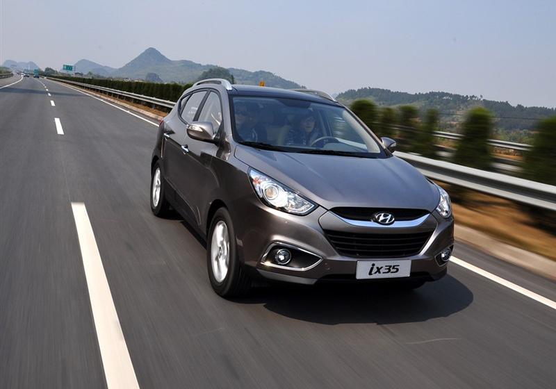 北京现代 北京现代ix35 2010款 领航版 2.4GLS 4WD AT