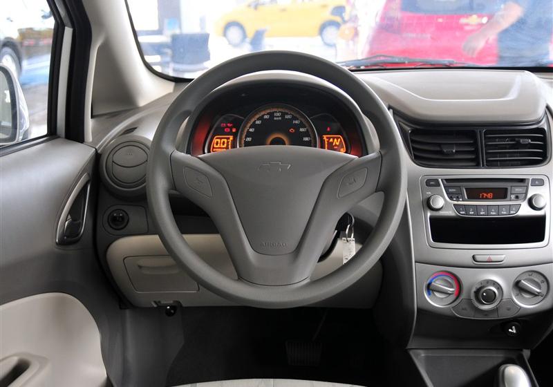 通用雪佛兰 赛欧 2010款 1.4L EMT优逸版