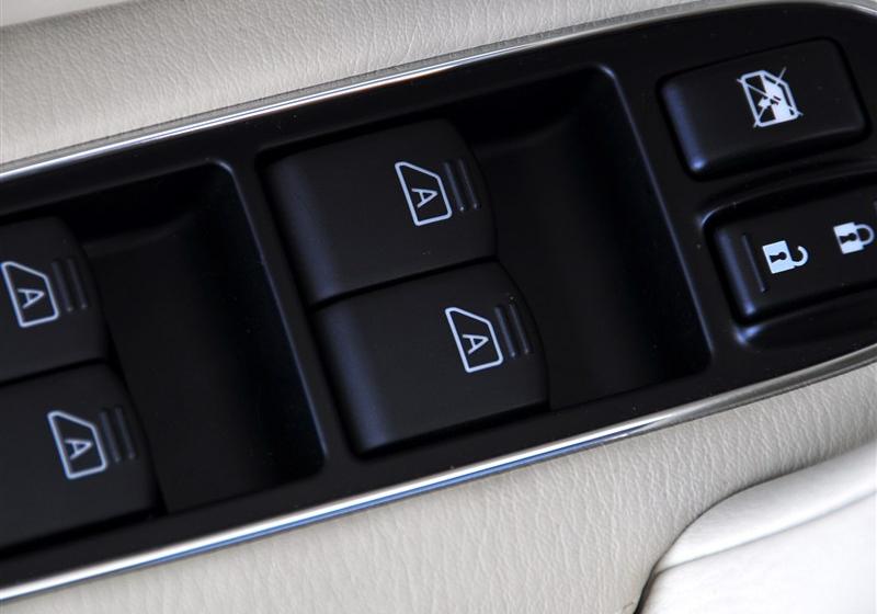 英菲尼迪 英菲尼迪QX 2011款 QX56