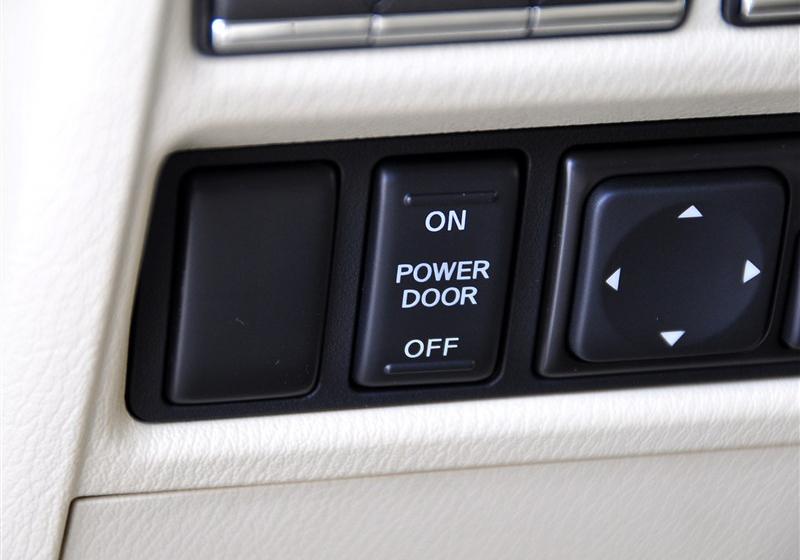 英菲尼迪 英菲尼迪QX 2011款 QX56