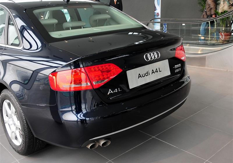奥迪A4L  2011款 2.0 TFSI 技术型