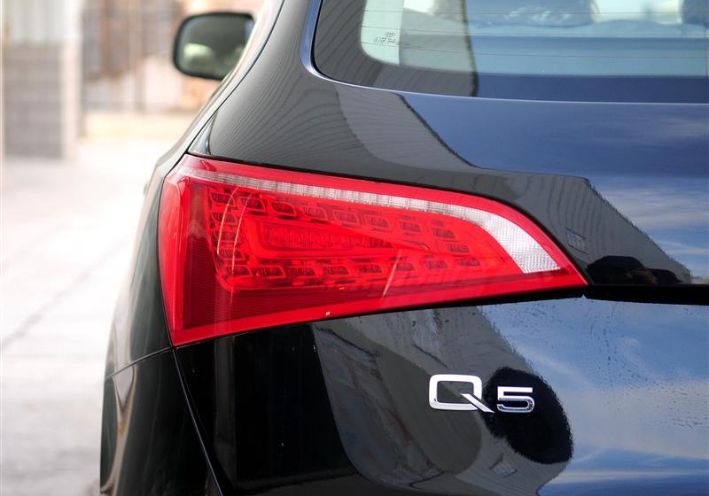奥迪Q5  2011款 2.0TSI 舒适型