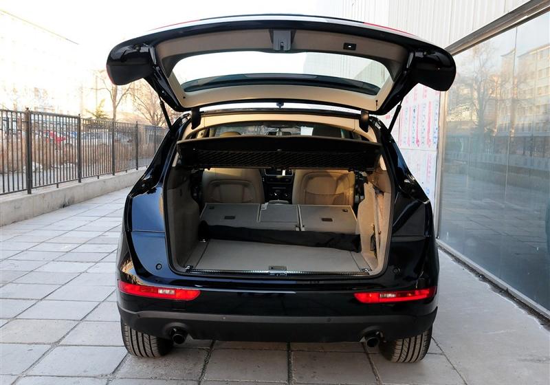 奥迪Q5  2011款 2.0TSI 舒适型