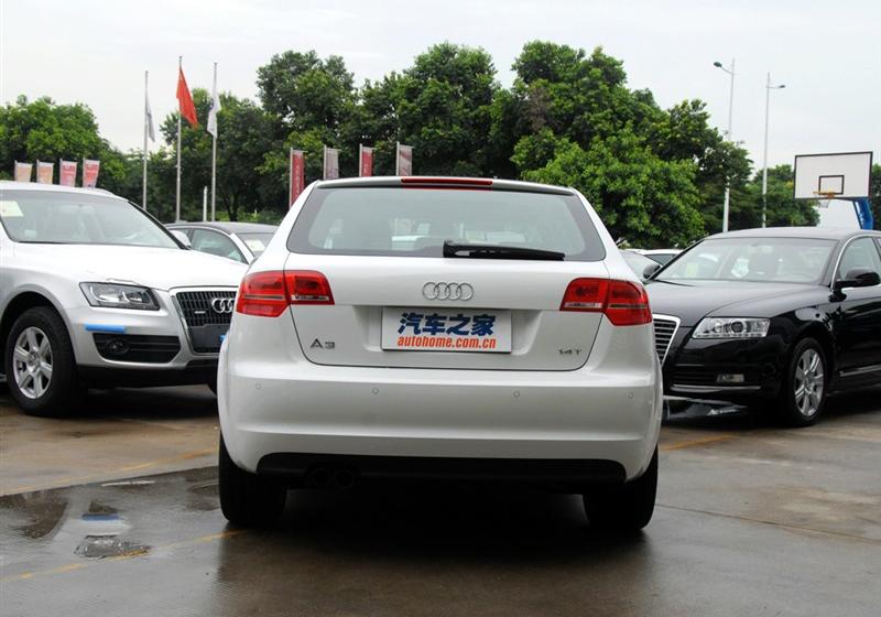 奥迪A3  2010款 Sportback 1.4T 豪华型