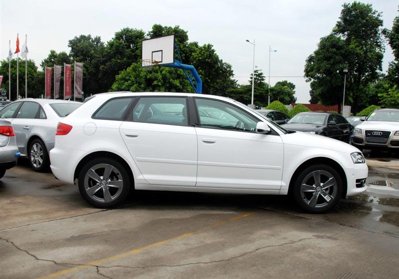 奥迪A3  2010款 Sportback 1.4T 豪华型