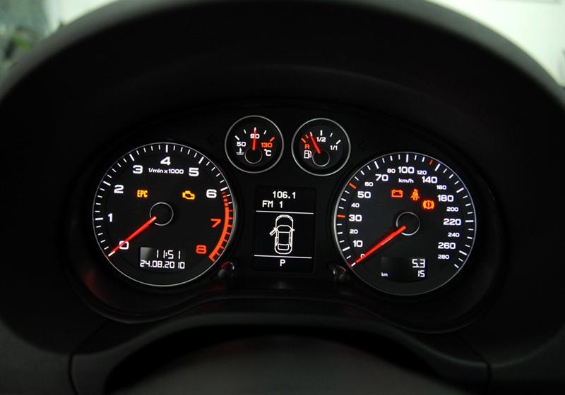奥迪A3  2010款 Sportback 1.4T 豪华型