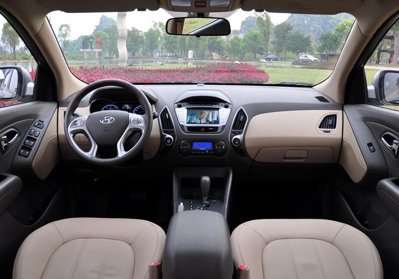 北京现代ix35  2010款 精英版 2.0GLS 2WD AT