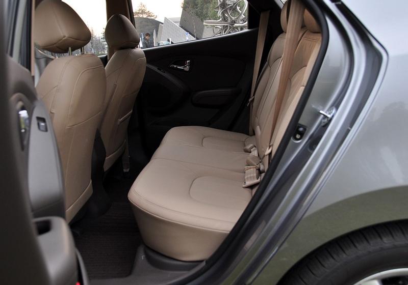 北京现代ix35  2010款 精英版 2.0GLS 2WD AT