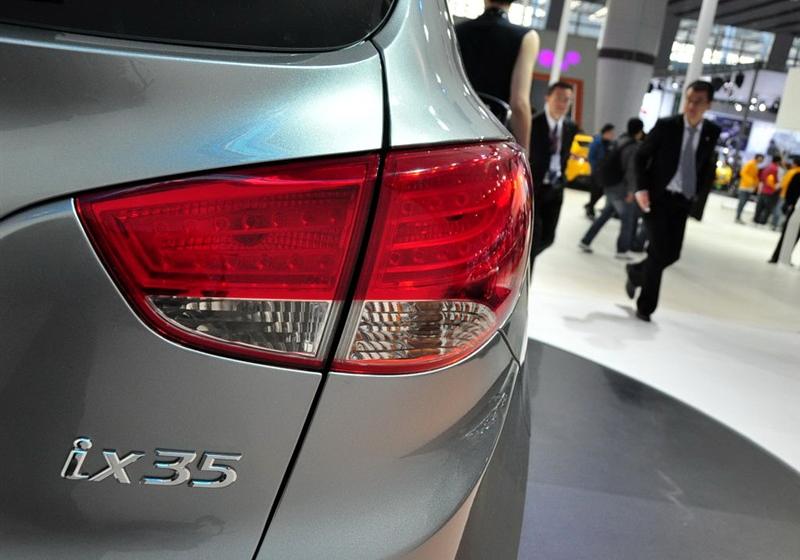 北京现代ix35  2010款 领航版 2.4GLS 4WD AT