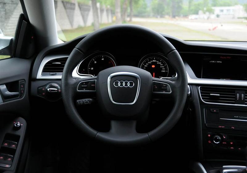 奥迪A5  2010款 2.0TSI Sportback 舒适型