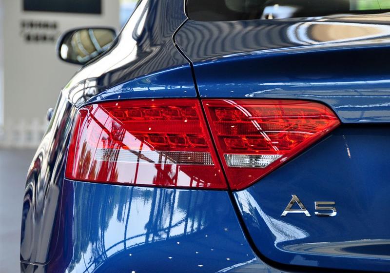 奥迪A5  2010款 2.0TSI Sportback 技术型