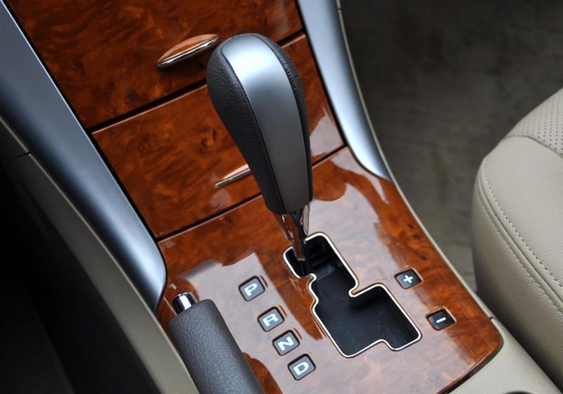领翔  2009款 2.0 DLX AT