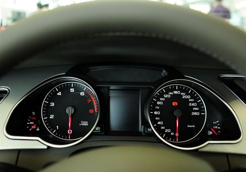 奥迪A5  2010款 2.0TSI Cabriolet