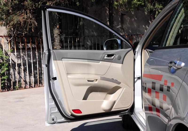 帝豪EC7  2009款 1.8 MT豪华型
