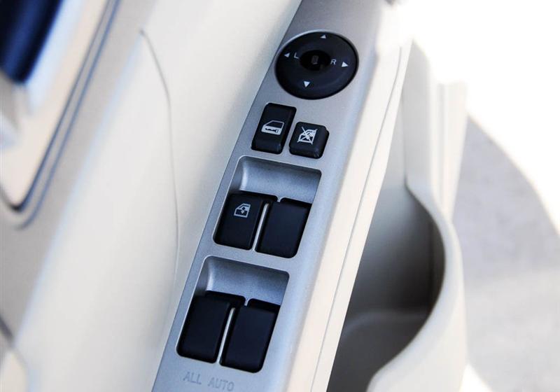 帝豪EC7  2009款 1.8 MT豪华型