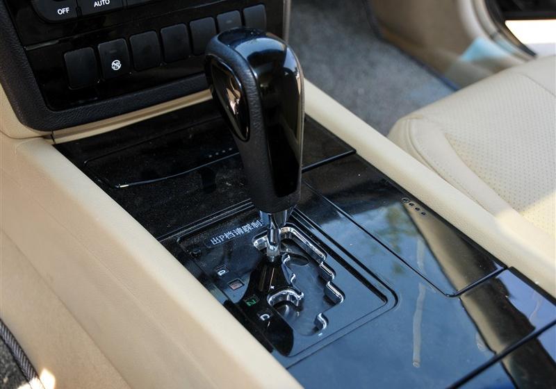 帝豪EC8  2011款 2.4L 自动尊贵版