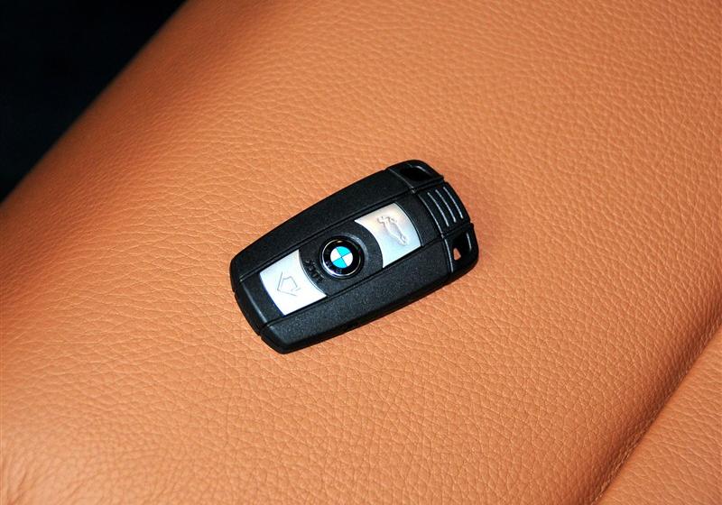 宝马3系  2011款 325i M运动型