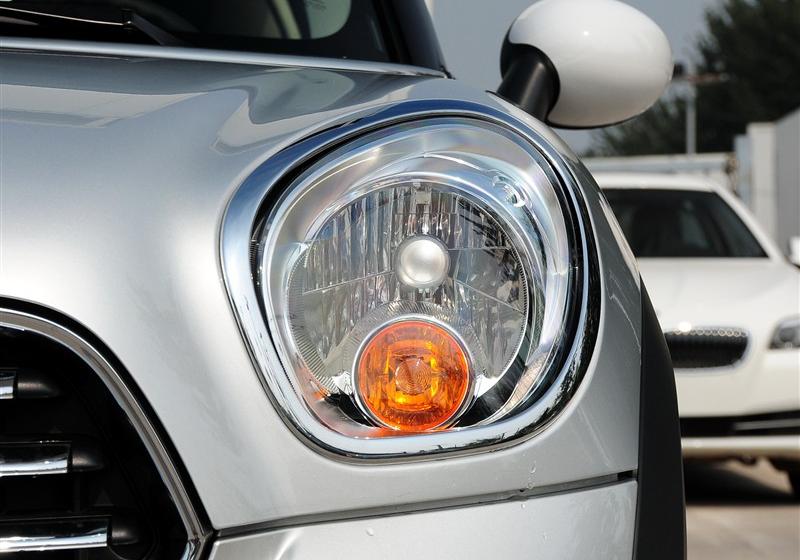 MINI COUNTRYMAN  2011款 1.6L COOPER FUN