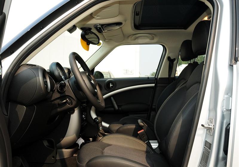 MINI COUNTRYMAN  2011款 1.6L COOPER FUN