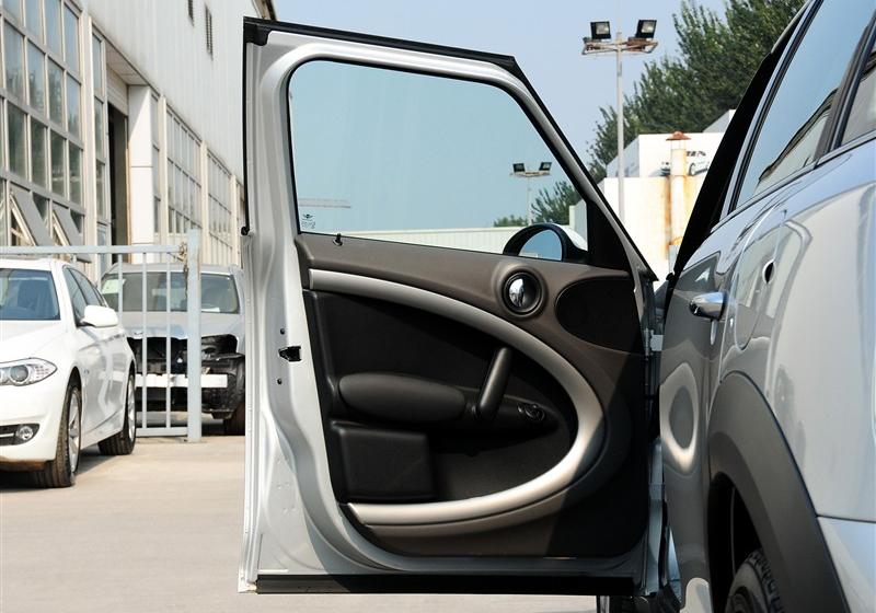 MINI COUNTRYMAN  2011款 1.6L COOPER FUN
