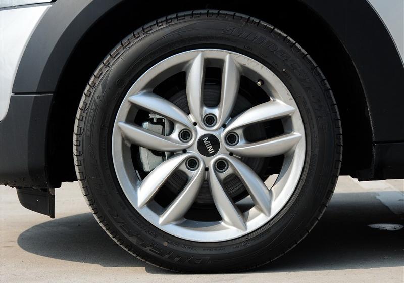 MINI COUNTRYMAN  2011款 1.6L COOPER FUN