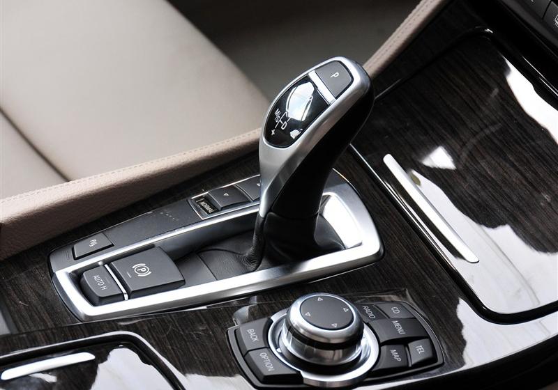 宝马5系(进口)  2011款 535i 豪华运动型