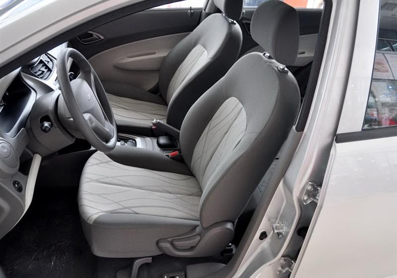 赛欧  2010款 两厢 1.4L EMT优逸版
