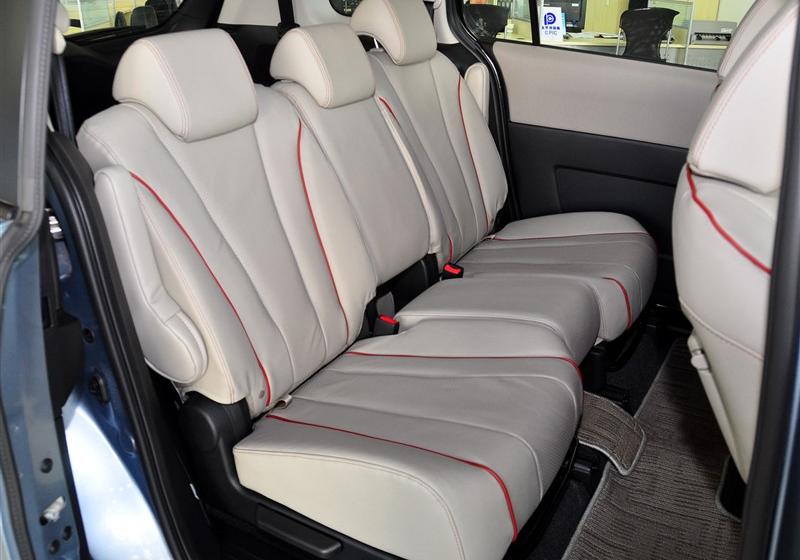 马自达5  2011款 2.0L 自动豪华型