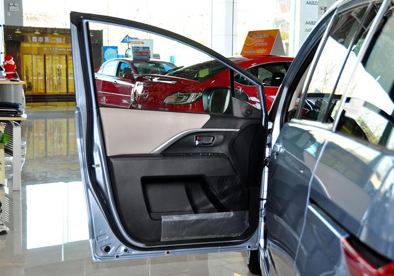 马自达5  2011款 2.0L 自动豪华型