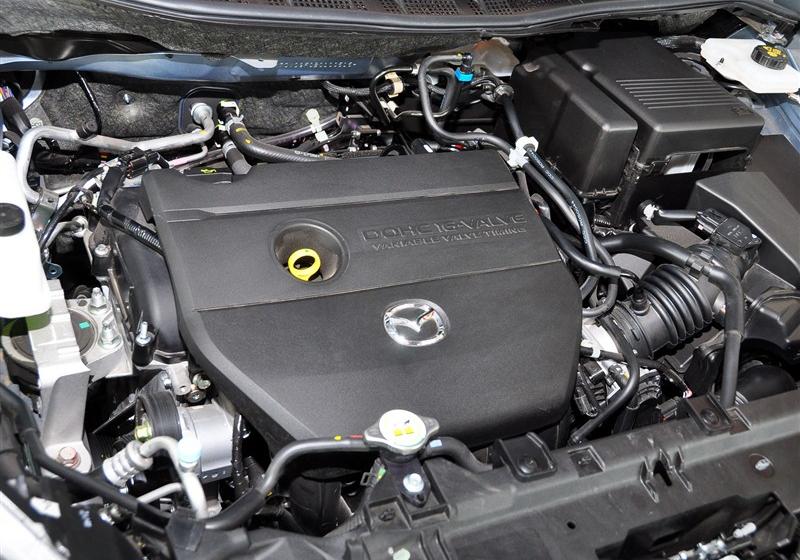 马自达5  2011款 2.0L 自动豪华型