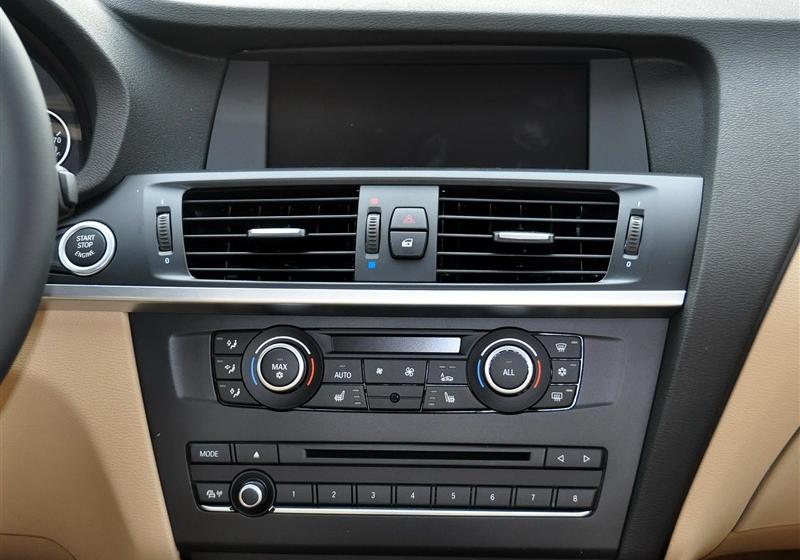宝马X3  2011款 xDrive28i 豪华型