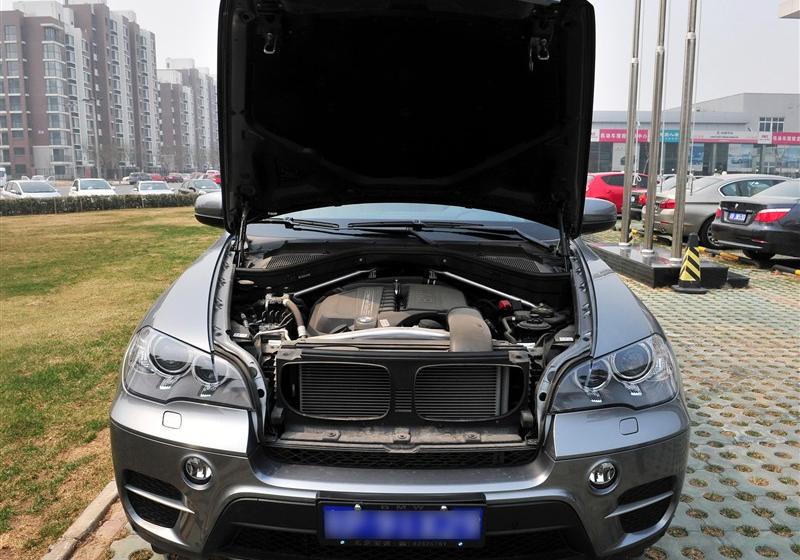 宝马X5  2011款 xDrive35i 领先型