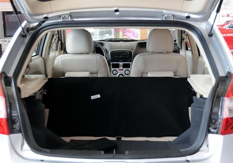 风云2  2010款 1.5 两厢 豪华型
