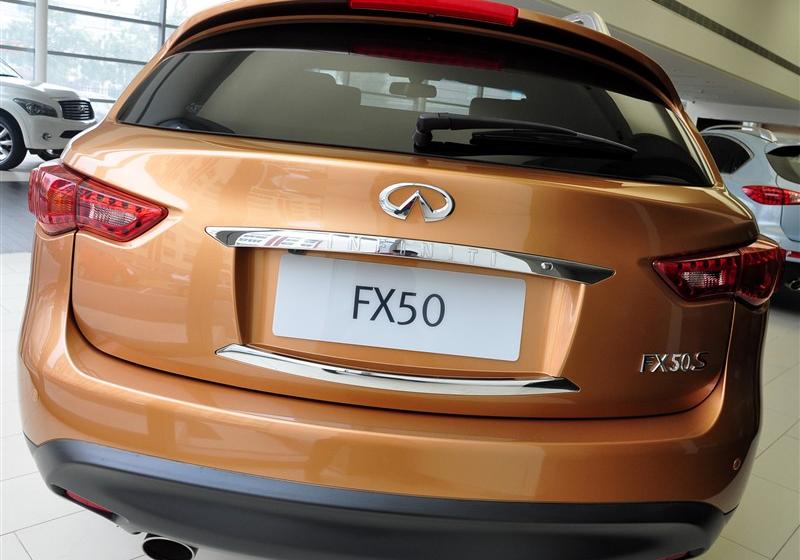 英菲尼迪FX  2011款 FX50 金尚巅峰版