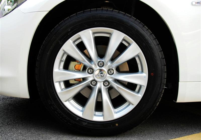 英菲尼迪M系  2011款 M37