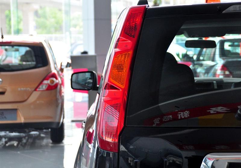 奇骏  2010款 2.0L XE 舒适版 MT 4WD