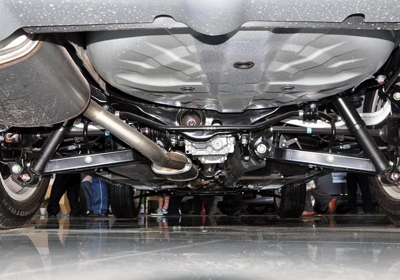 奇骏  2010款 2.5L XV 至尊版 CVT 4WD
