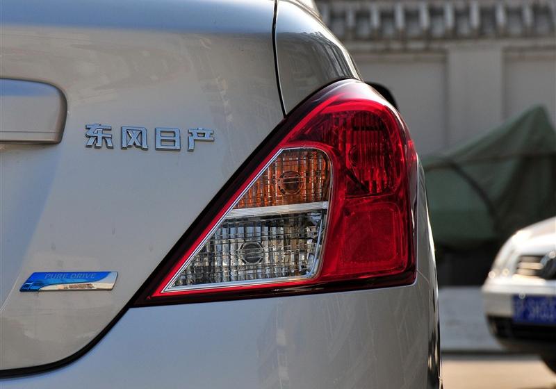 阳光  2011款 1.5XE 舒适版 MT