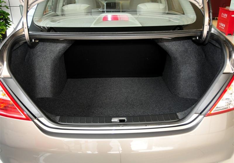 阳光  2011款 1.5XL 豪华版 CVT